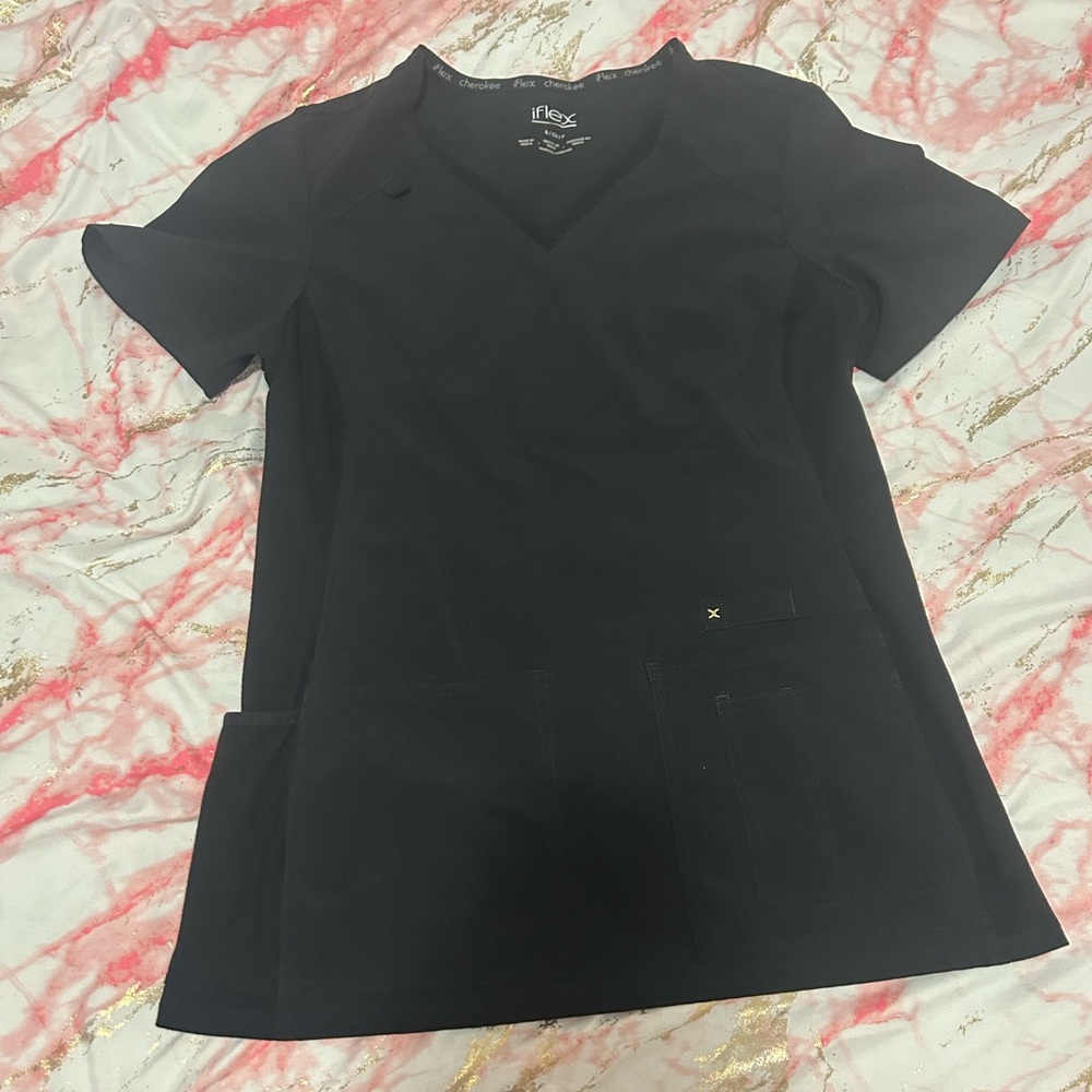 Black CHEROKEE iFlex small scrub tops